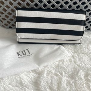New Kut from Kloth Black and White Striped Wallet